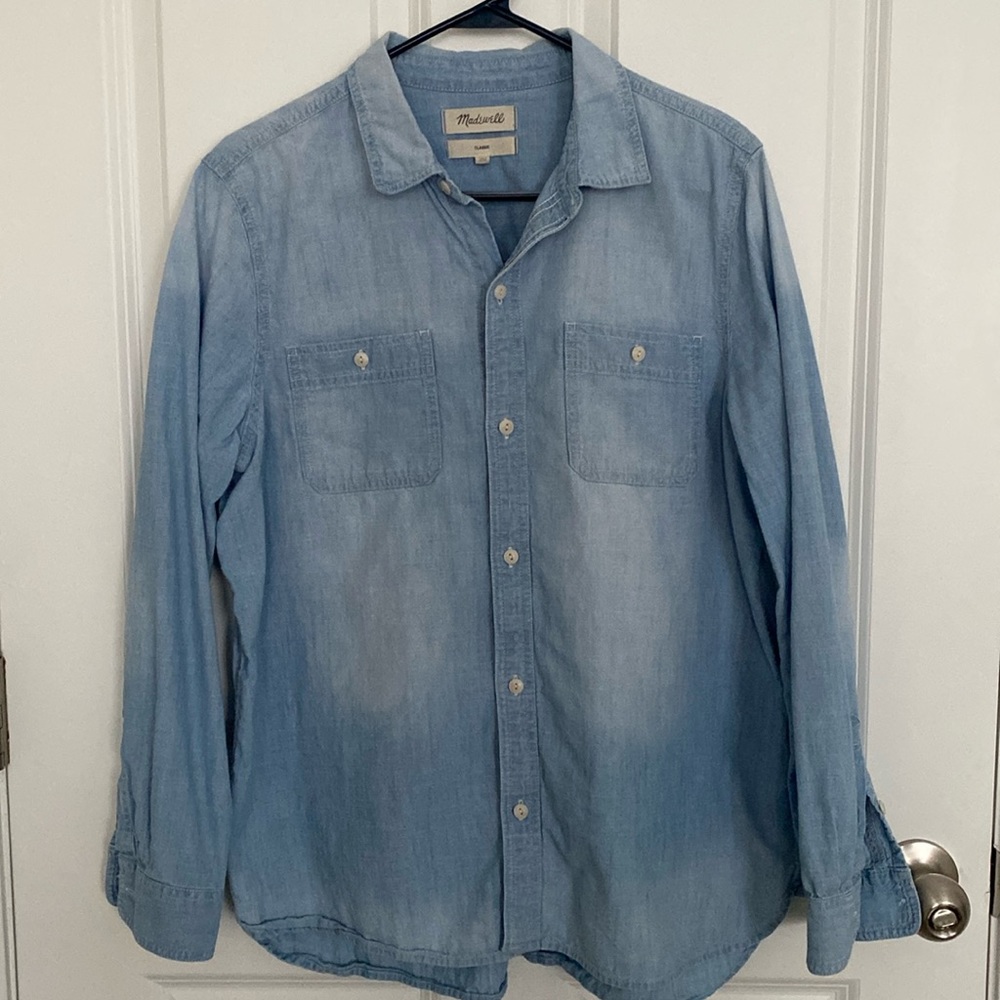 Madewell Classic Fit Chambray Button-down (XL)